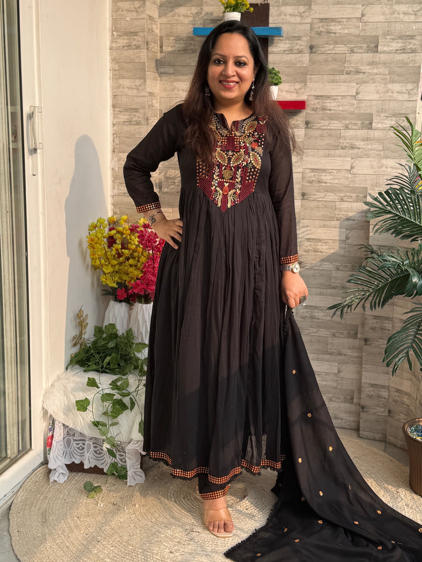 Mira Black Mul Anarkali Suit set- Black Colour