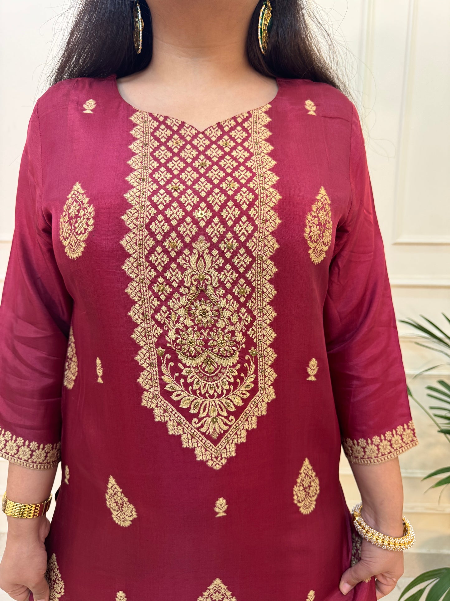 Silk Zari Jacqaurd Suit Set-Maroon Colour